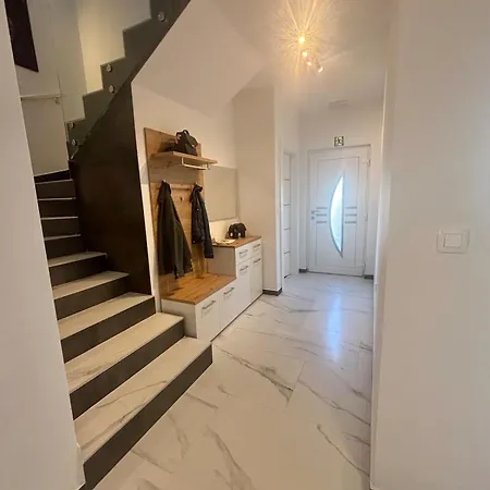 Mali Bei Nin 300m Zum Sandstrand Apartment *