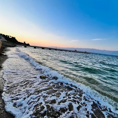 Mali Bei Nin 300m Zum Sandstrand Kovacic