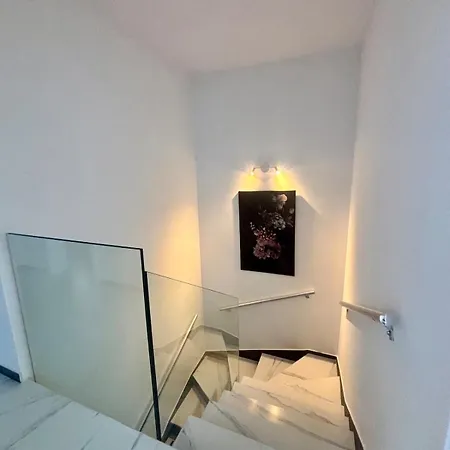 Mali Bei Nin 300m Zum Sandstrand Kovacic