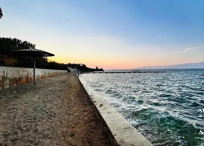 Apartamento Mali Bei Nin 300m Zum Sandstrand Kovacic