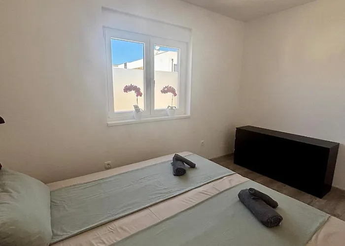 Mali Bei Nin 300m Zum Sandstrand *