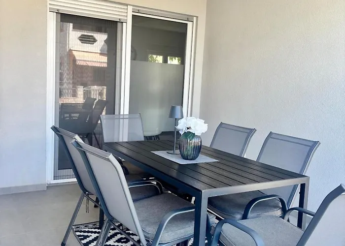 Mali Bei Nin 300m Zum Sandstrand *