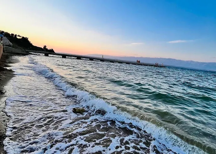 Mali Bei Nin 300m Zum Sandstrand Kovacic