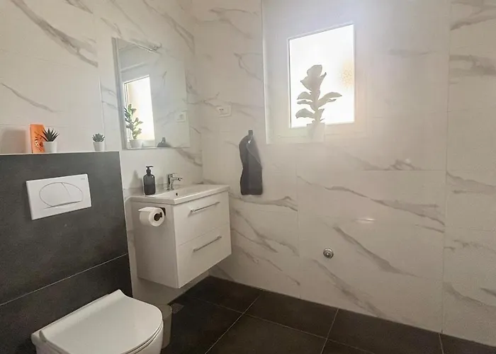 Apartamento Mali Bei Nin 300m Zum Sandstrand *